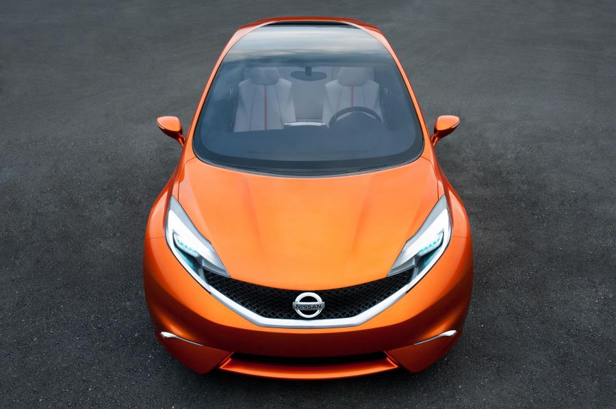  Nissan Invitation Concept 2012 года  (фото 25 из 44)